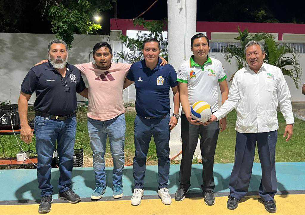 Emocionante apertura del Torneo Magisterial de Voleibol Mixto en Playa del Carmen