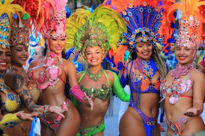 Espectacular Carnaval Brillará en Playa del Carmen