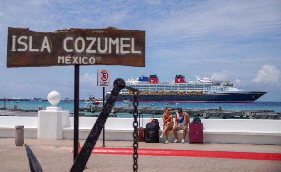 Esperan un gran flujo de turistas en Isla Mujeres y Cozumel durante abril, según APIQROO