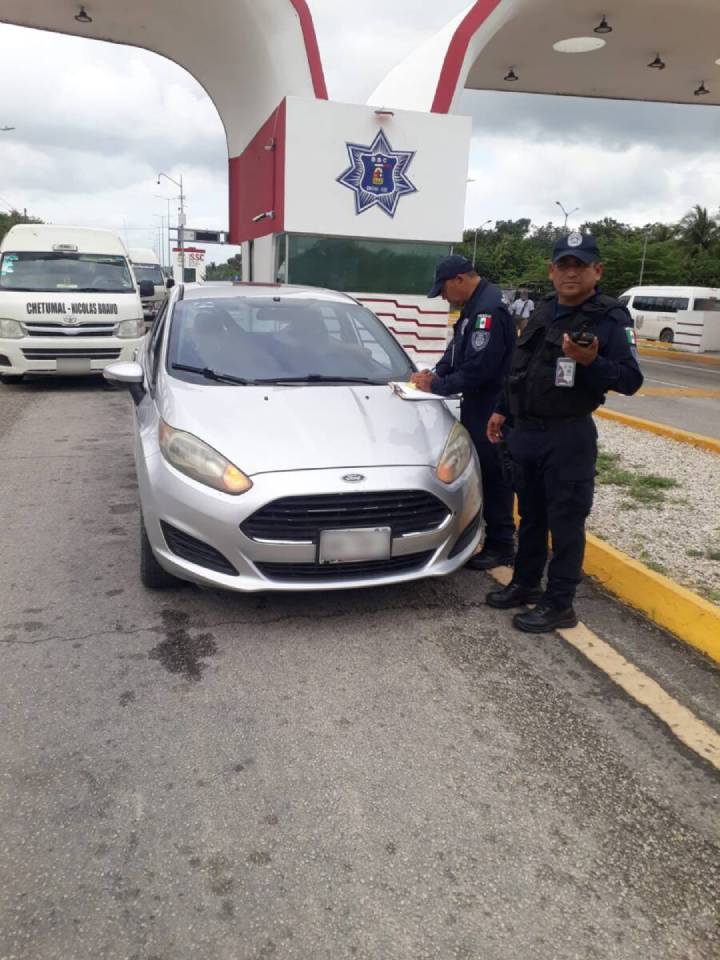 Éxito Policial en Quintana Roo: Recuperan Vehículo Robado