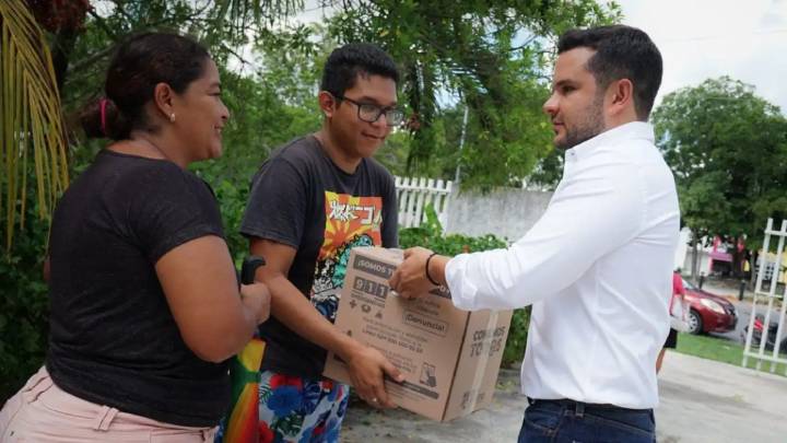 Exitosa Distribución Gratuita de "Comemos Tod@s" en Quintana Roo