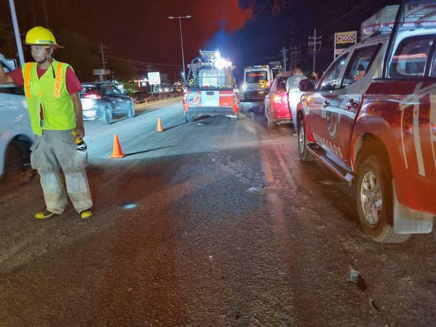 Fallece peatón en accidente vehicular en la carretera federal 307 cerca de Bahía Petempich