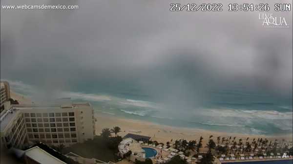 Frente frío ahuyentó a los bañistas de las playas de Cancún