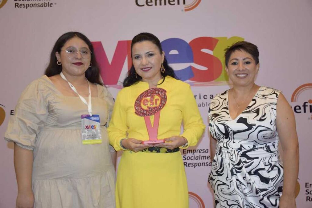 Grupo Lomas del Caribe Mexicano se consolida como líder en responsabilidad social empresarial