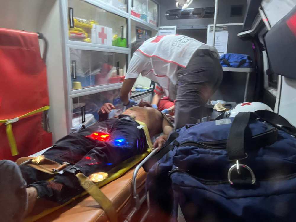 Hombre Sufre Lesiones Graves en Rina Vecinal en la Colonia Avante de Cancun