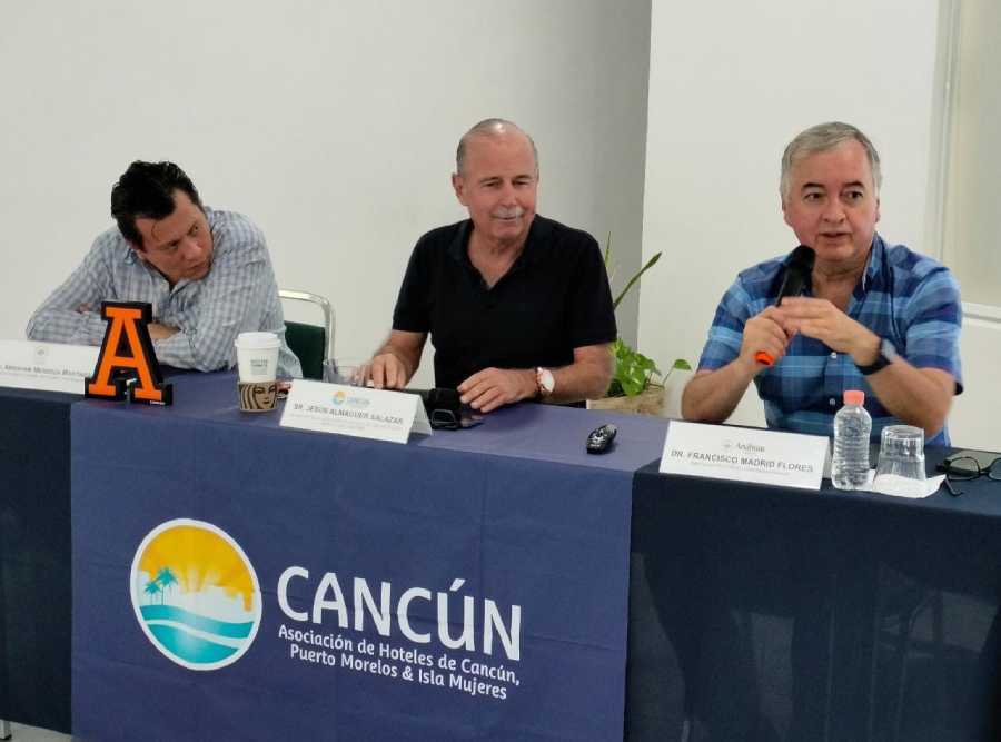 Hoteleros de Cancún denuncian alerta de viaje como ilegal y motivada por intereses económicos