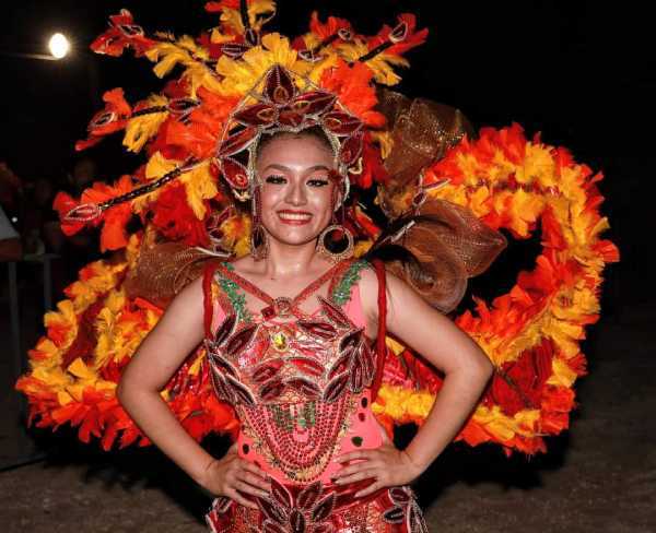 Isla Muneres celebra su primer Carnaval Soy Caribe 1