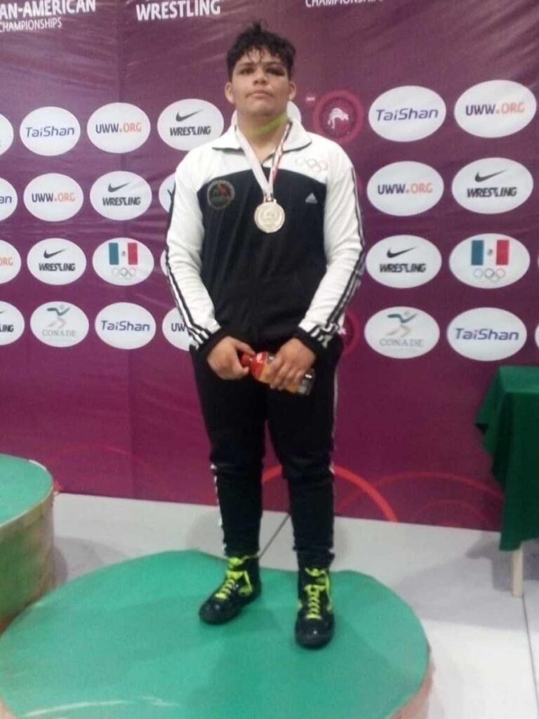 Joven quintanarroense se destaca como subcampeon en el Campeonato Panamericano U 17 de luchas asociadas 2