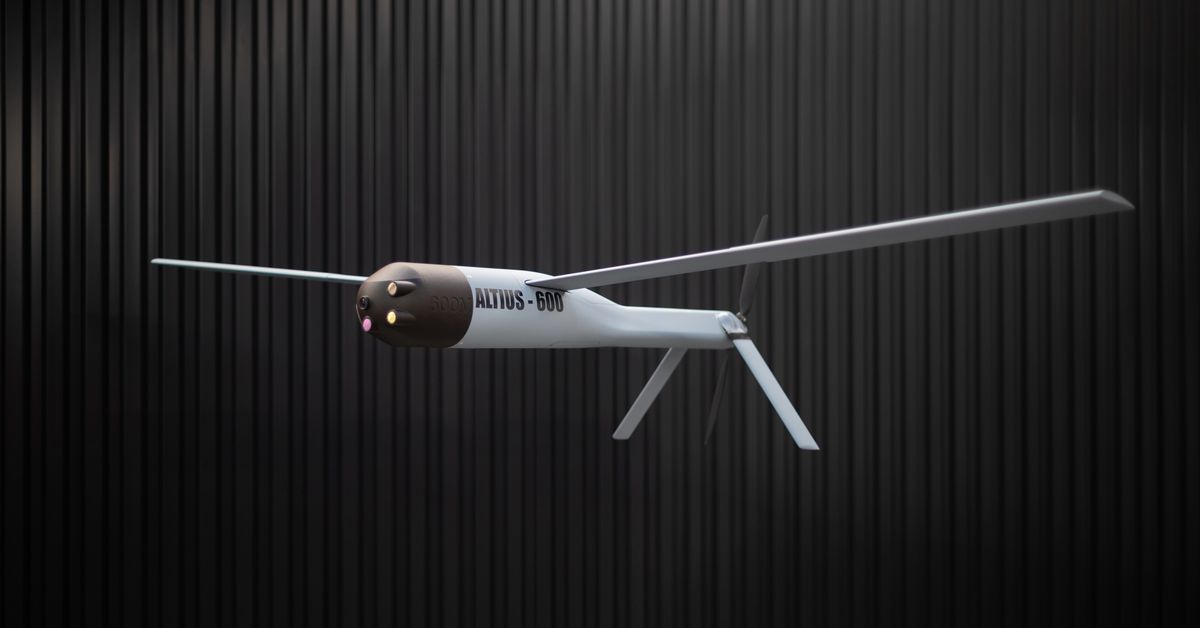La firma militar de Palmer Luckey está construyendo drones explosivos merodeadores