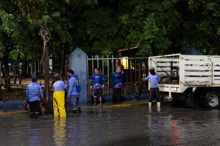 Llamado a la cooperacion ciudadana para prevenir inundaciones compromiso de la presidenta Lili Campos 1