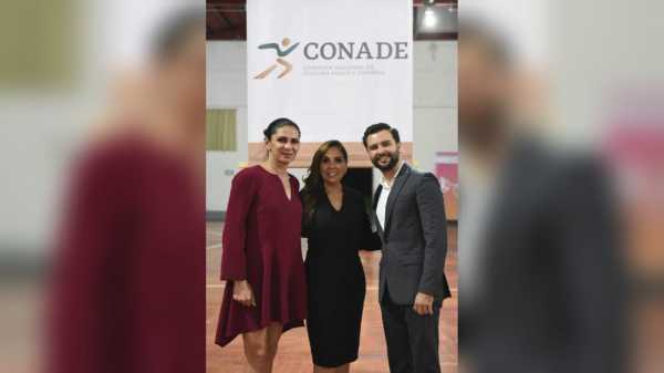 Mara Lezama y Ana Gabriela Guevara coinciden en trabajar juntas para desarrollar el deporte en Quintana Roo 1 Mara Lezama Ana y Gabriela Guevara coinciden en trabajar juntas para desarrollar el deporte en Quintana Roo 1