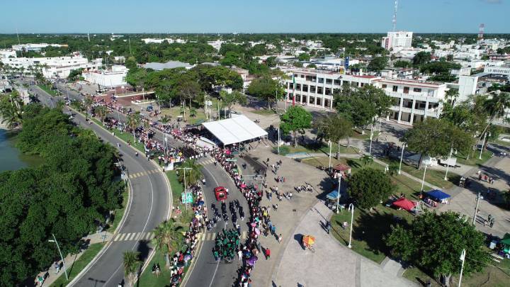 Mara Lezama comparte el espiritu del 20 de Noviembre con la comunidad quintanarroense 1