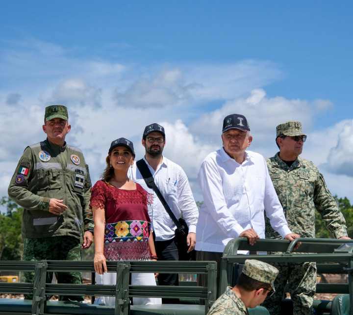 Mara Lezama y López Obrador supervisan el progreso del Tren Maya y el Aeropuerto de Tulum