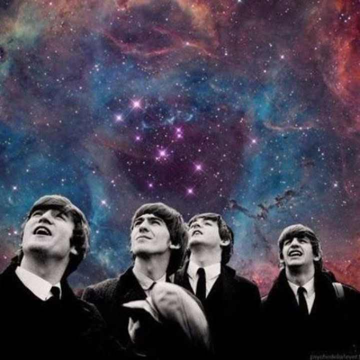 Música de The Beatles en vivo con proyección en domo digital