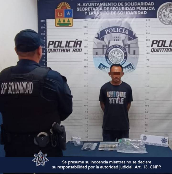 Operativo policial en Playa del Carmen detiene a tres sujetos y recupera vehiculo robado 1