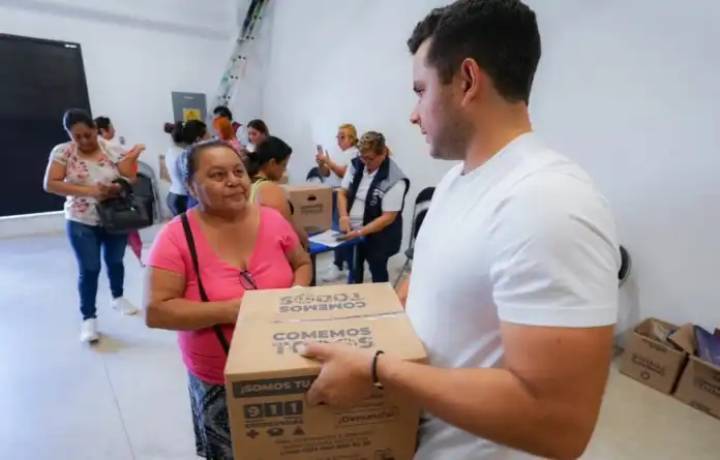 Pablo Bustamante se Acerca a Mujeres y Familias Cancunenses con Apoyo Directo desde la Secretaria de Bienestar 1
