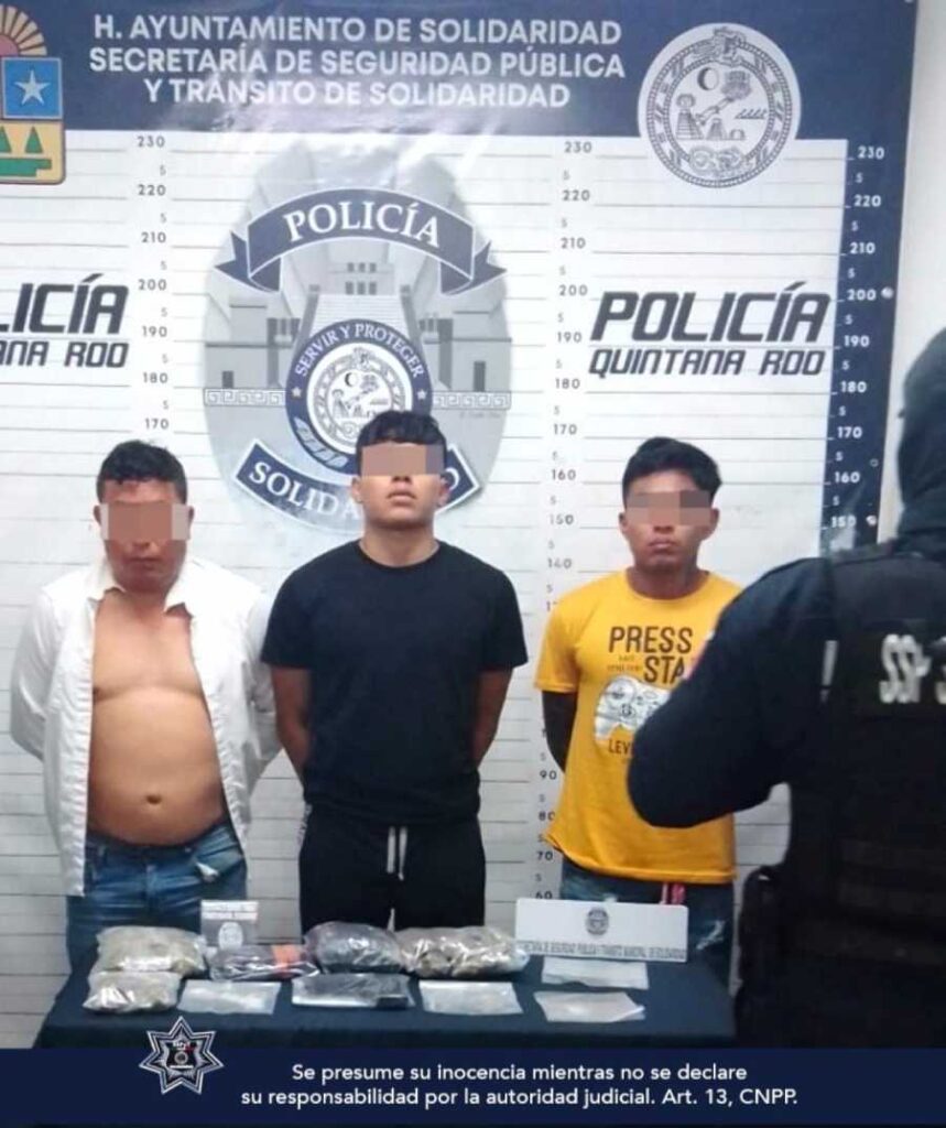 Policía Municipal de Solidaridad realiza diversas detenciones y asegura réplicas de armas, drogas y motocicleta robada