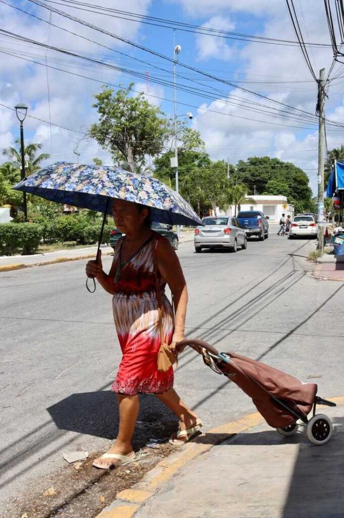 Preparate y cuidate La Canicula se acerca en Puerto Morelos 2