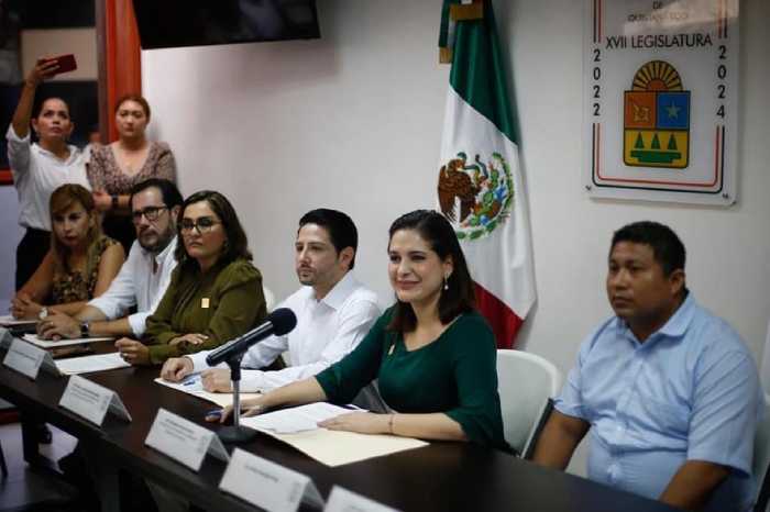 Estefanía Mercado: Presenta Iniciativa de Ley de Seguro de de Desempleo