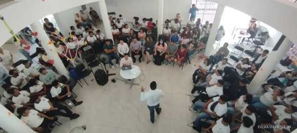 Presidenta Lili Campos lidera Foro de Emprendimiento Juvenil en Puerto Aventuras 1