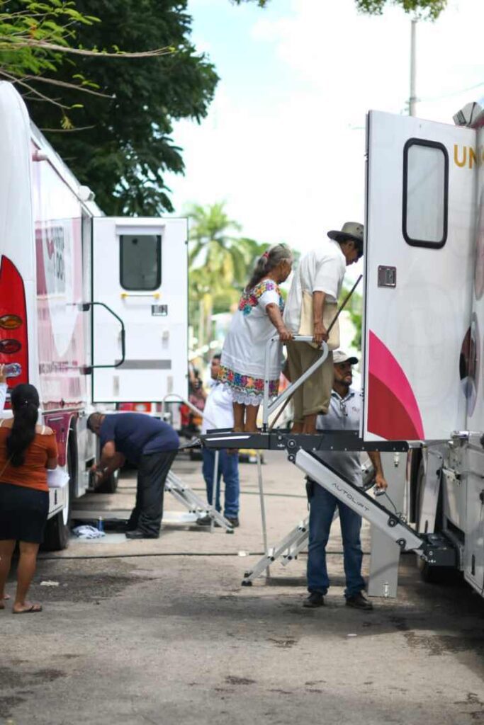 Programa de Salud Salud para Tod@s Brinda Atencion Medica Gratuita a Mas de 110000 Residentes de Quintana Roo 3
