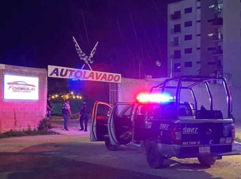 Propietario de lavadero de autos en Cancún es secuestrado en un violento suceso