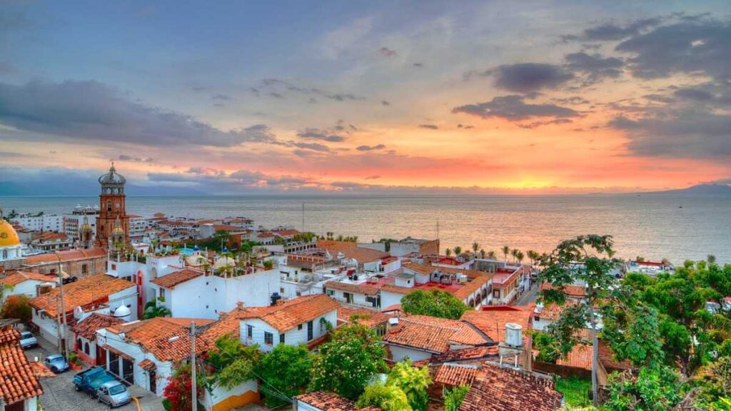 Puerto Vallarta, uno de los destinos más buscados para el retiro en México