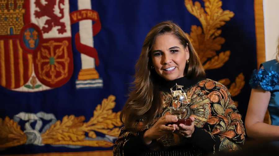 Quintana Roo Mara Lezama recibe el premio a “Destino Turístico Líder en América y el Caribe”