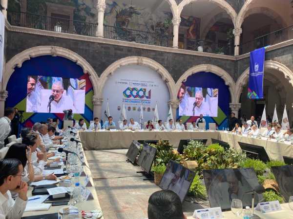 Quintana Roo asiste a importante reunion de funcionarios fiscales en Aguascalientes 2