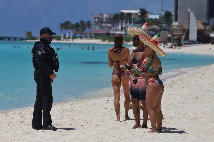 Refuerzo de Protección en Playas Públicas de Playa del Carmen ante Ataques a la Infraestructura