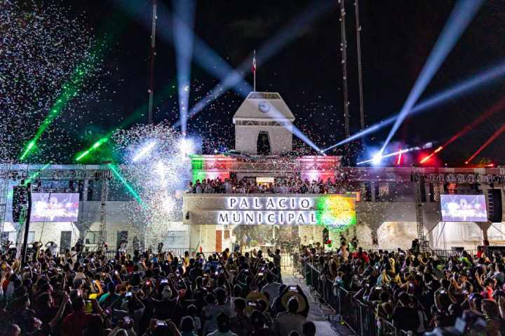 Solidaridad Resplandece en la Celebración del Día de la Independencia