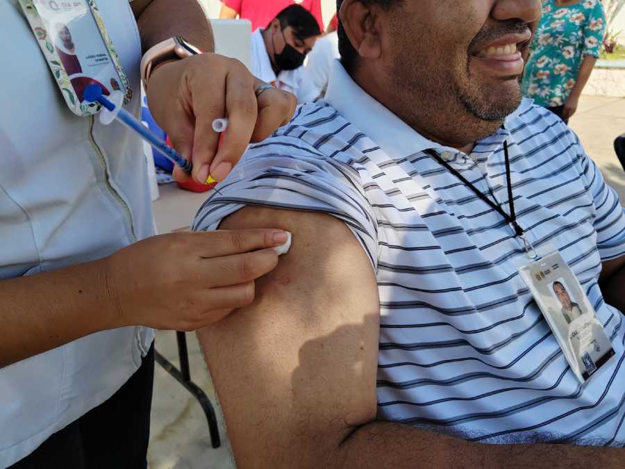 Solidaridad logra vacunar al 98% de su población contra el Covid-19