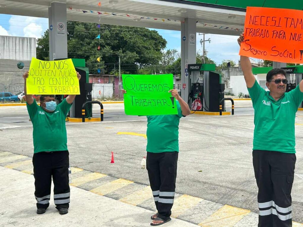 Trabajadores de Gasolinera Asegurada en Playa del Carmen Claman por Reapertura 2