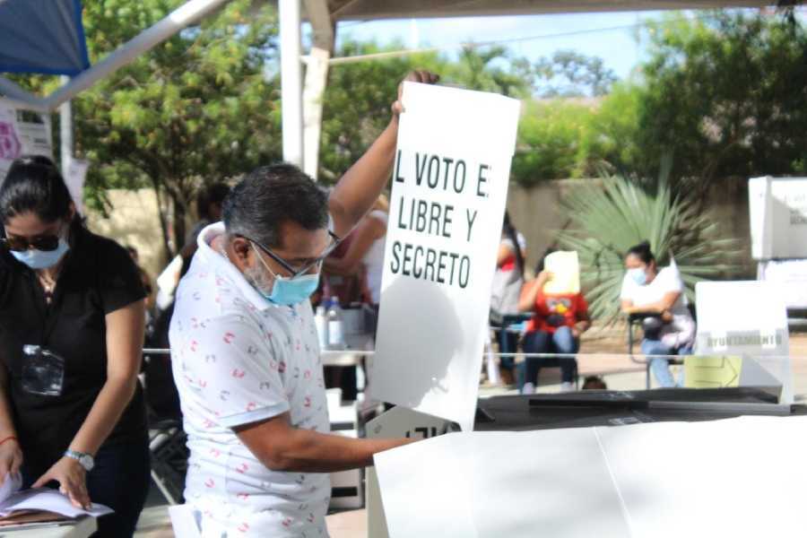 Trabajadores del INE en Quintana Roo temen violación de derechos laborales por nueva reforma electoral del “Plan B”