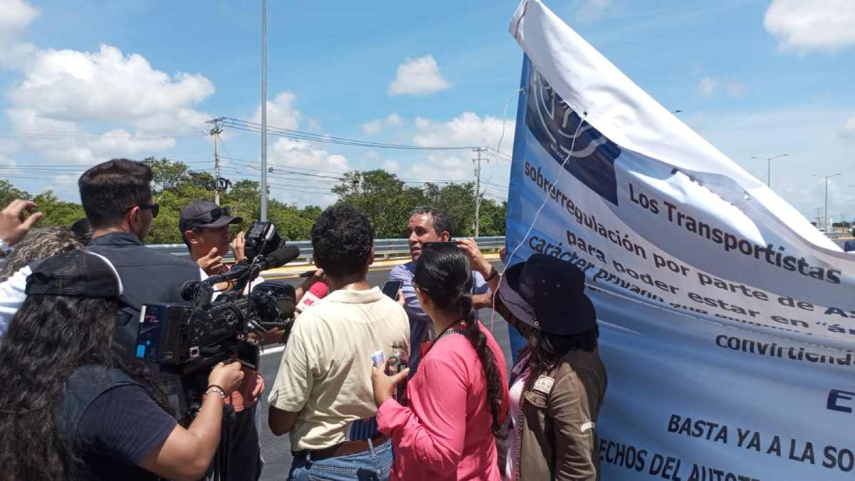 Transportistas denuncian a Imoveqroo y Tránsito de Cancún ante la CNDH