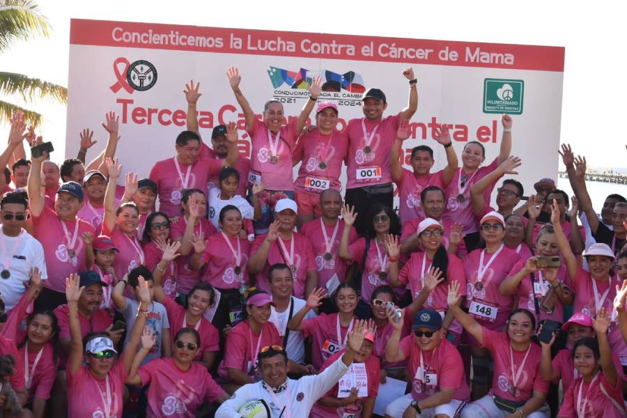 Un exito la Tercera Carrera Rosa del Sindicato de Taxistas Lazaro Cardenas del Rio 1