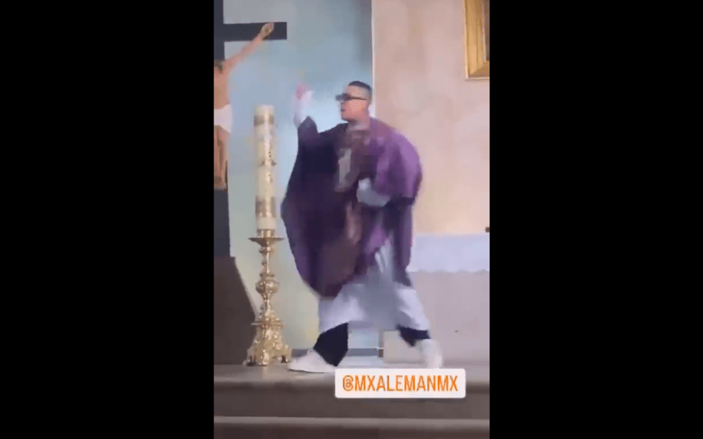 #Video Alemán, rapero mexicano, genera polémica tras repartir mariguana en iglesia