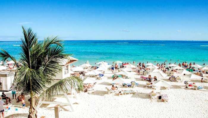 Las mejores playas de Playa del Carmen 1 mamitas beach club 1