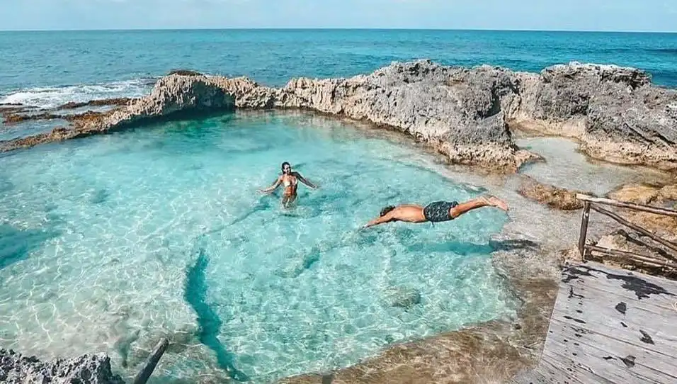 piscina del rey alberca natural para que goces como todo un monarca en el caribe mexicano mexico travel channel